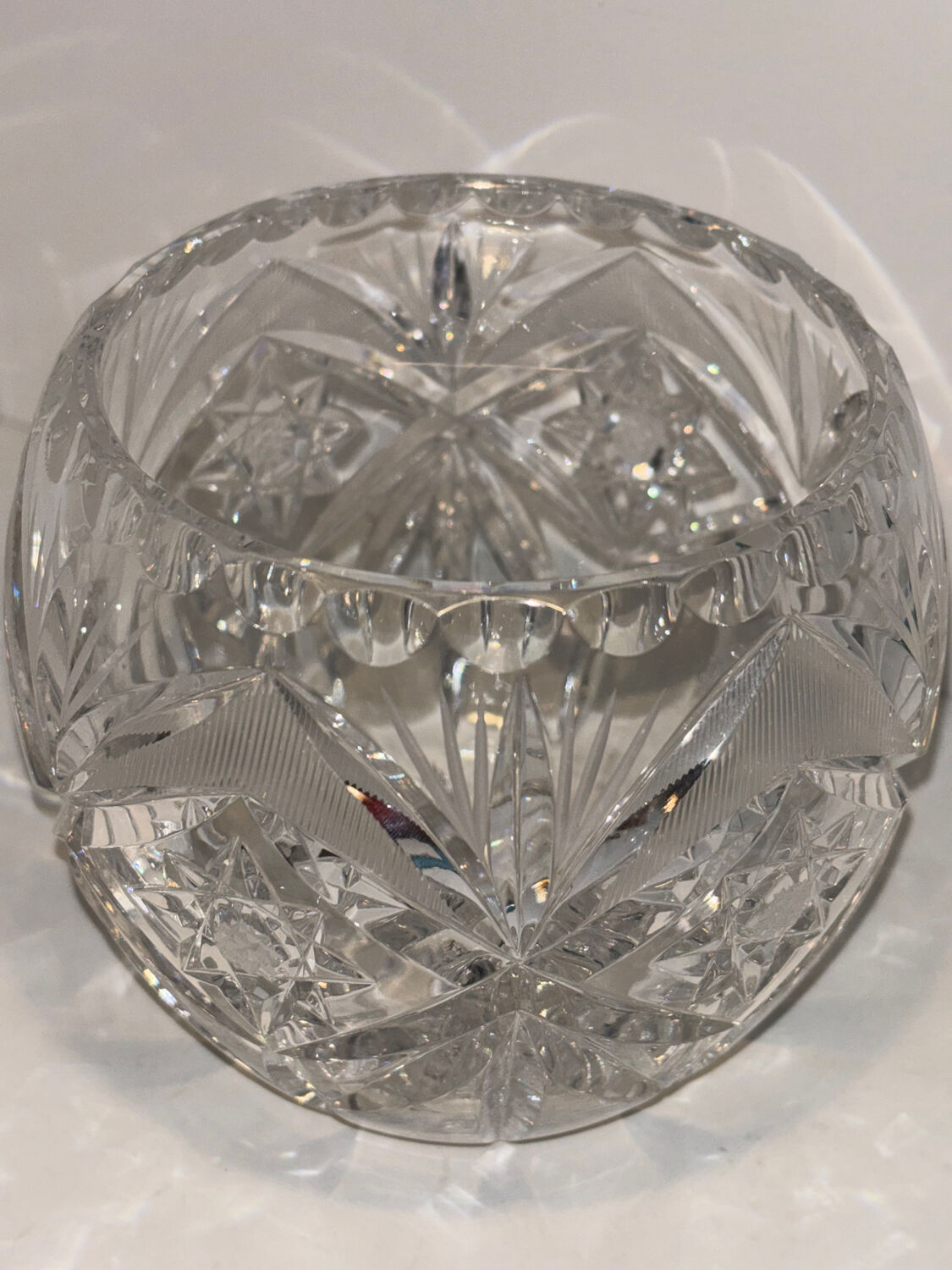 Bonbonnière en cristal ciselé