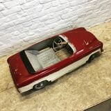 Voiture à pédales chrysler de chez Judez
