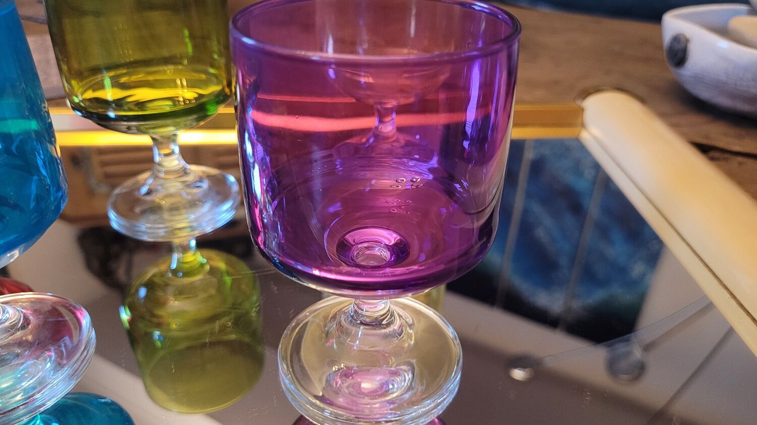Verres à pied 70's