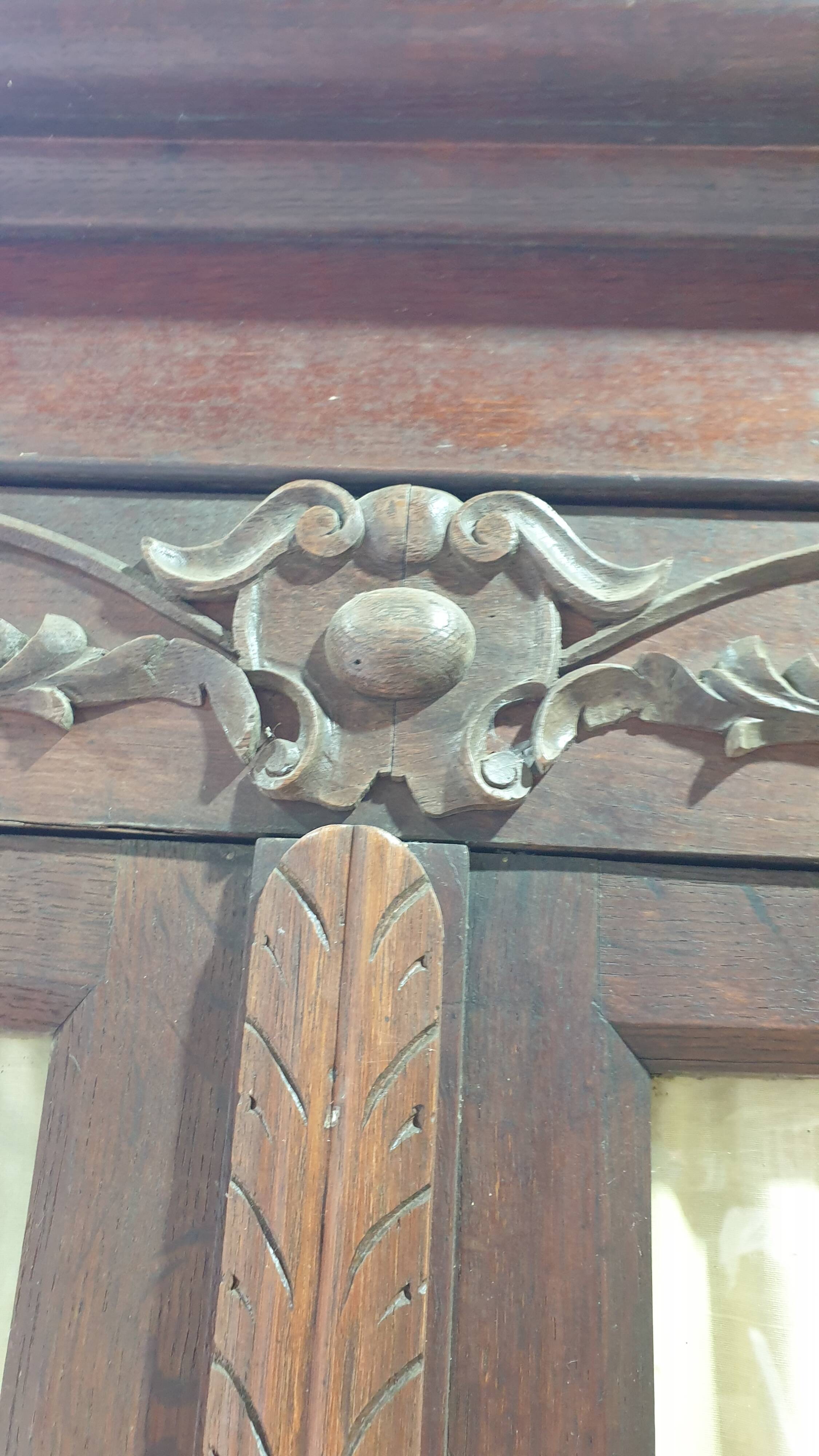 Oak display cabinet/bookcase - Breton regional style - early 20th century
