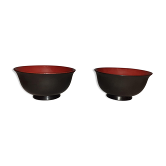 Pair of bowls in lacquered Bakelite from Japan