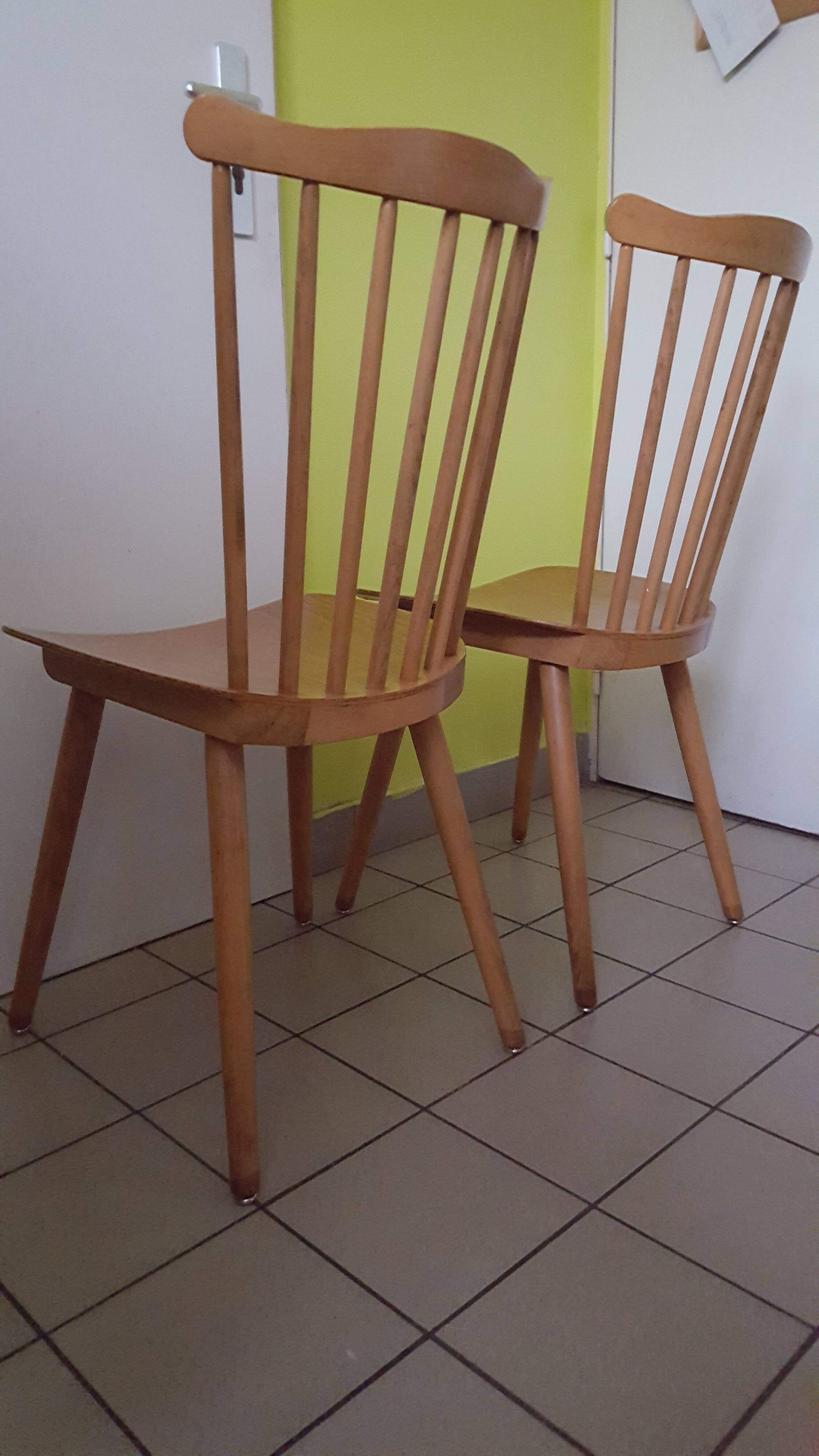 Pair of chairs baumann