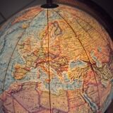 Illuminated globe, taride, 1970-1880, 30 cm