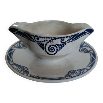 Saucière with ceramic frame