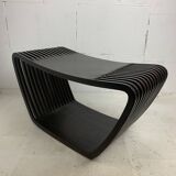 Post modern Dutch slatted wooden wavy curvy bench or  coffee table, 1970s