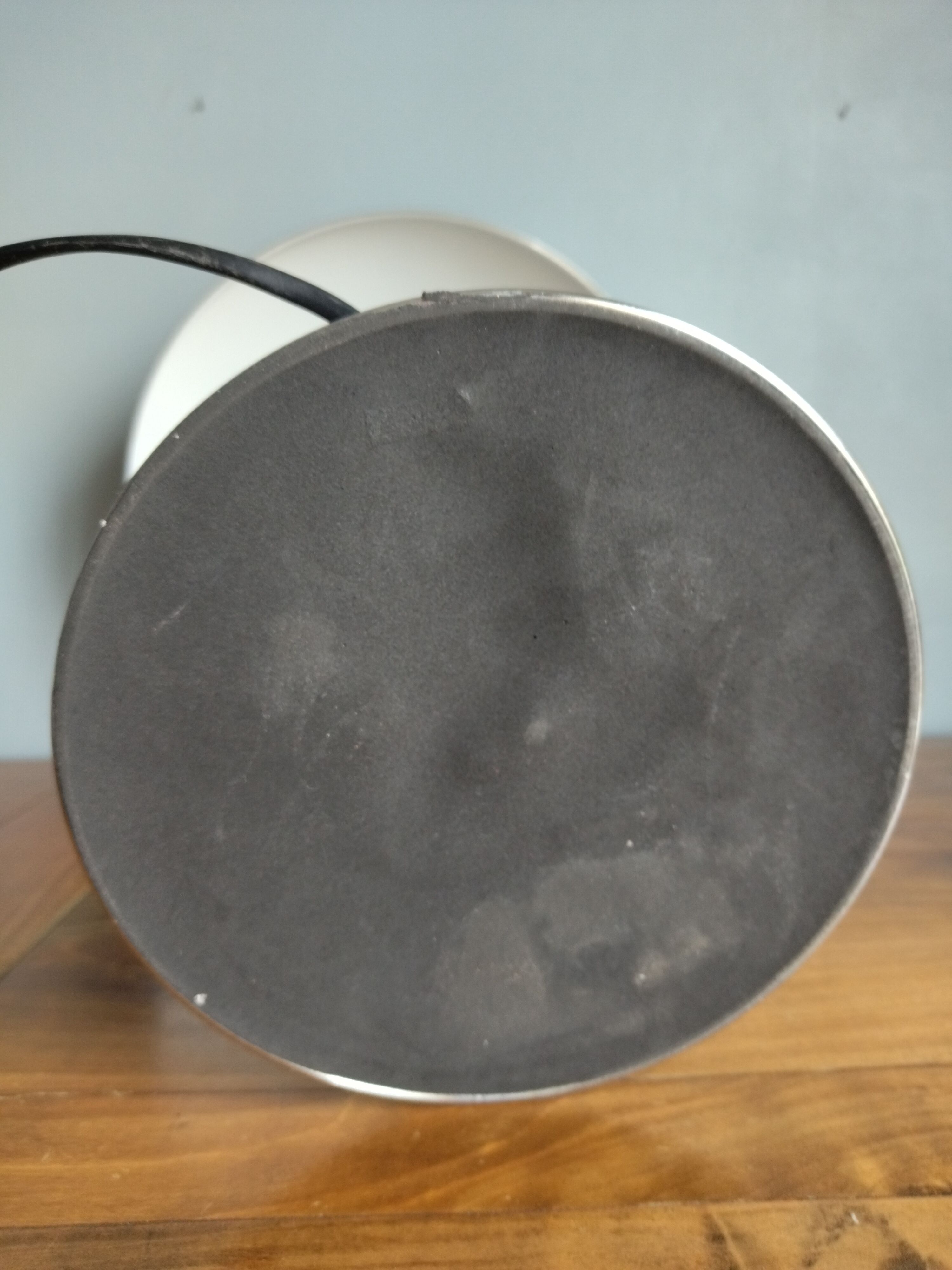 Mushroom lamp/ocean liner in chromed metal and vintage wood