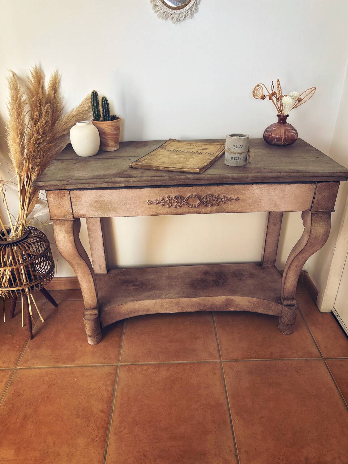 Console shabby chic Tuscan patina