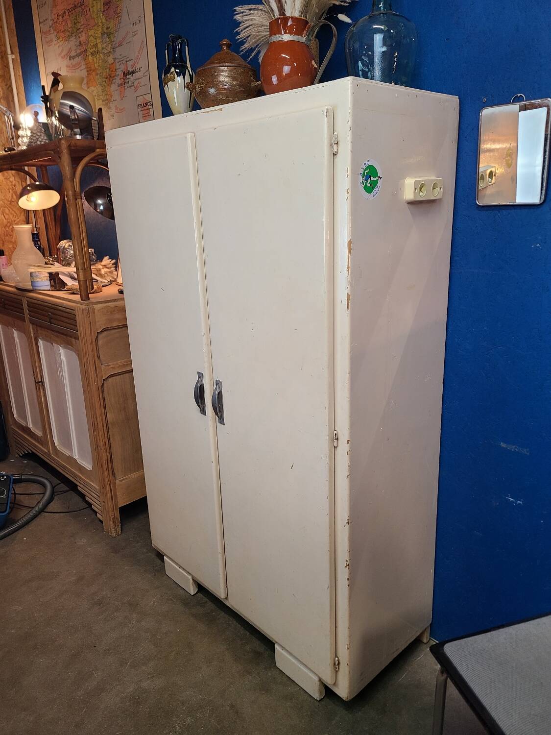 Vintage Mado cupboard 1950