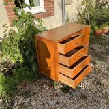 Compass feet chest of drawers