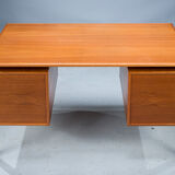 Mid-century teak freestanding desk from GV Møbler, 1960s