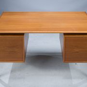 Mid-century teak freestanding desk from GV Møbler, 1960s