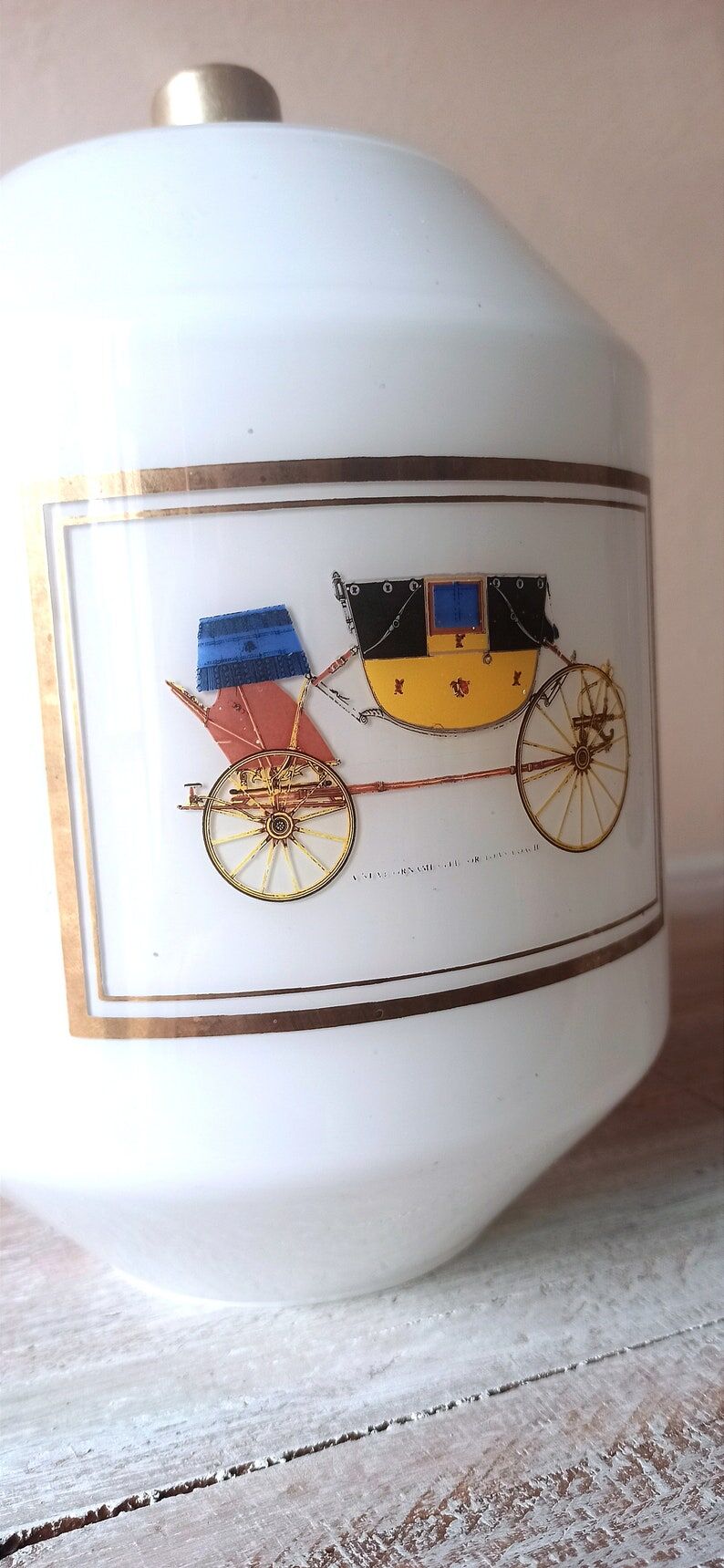 Chandelier luminaire, white opaline with vintage classic car patterns