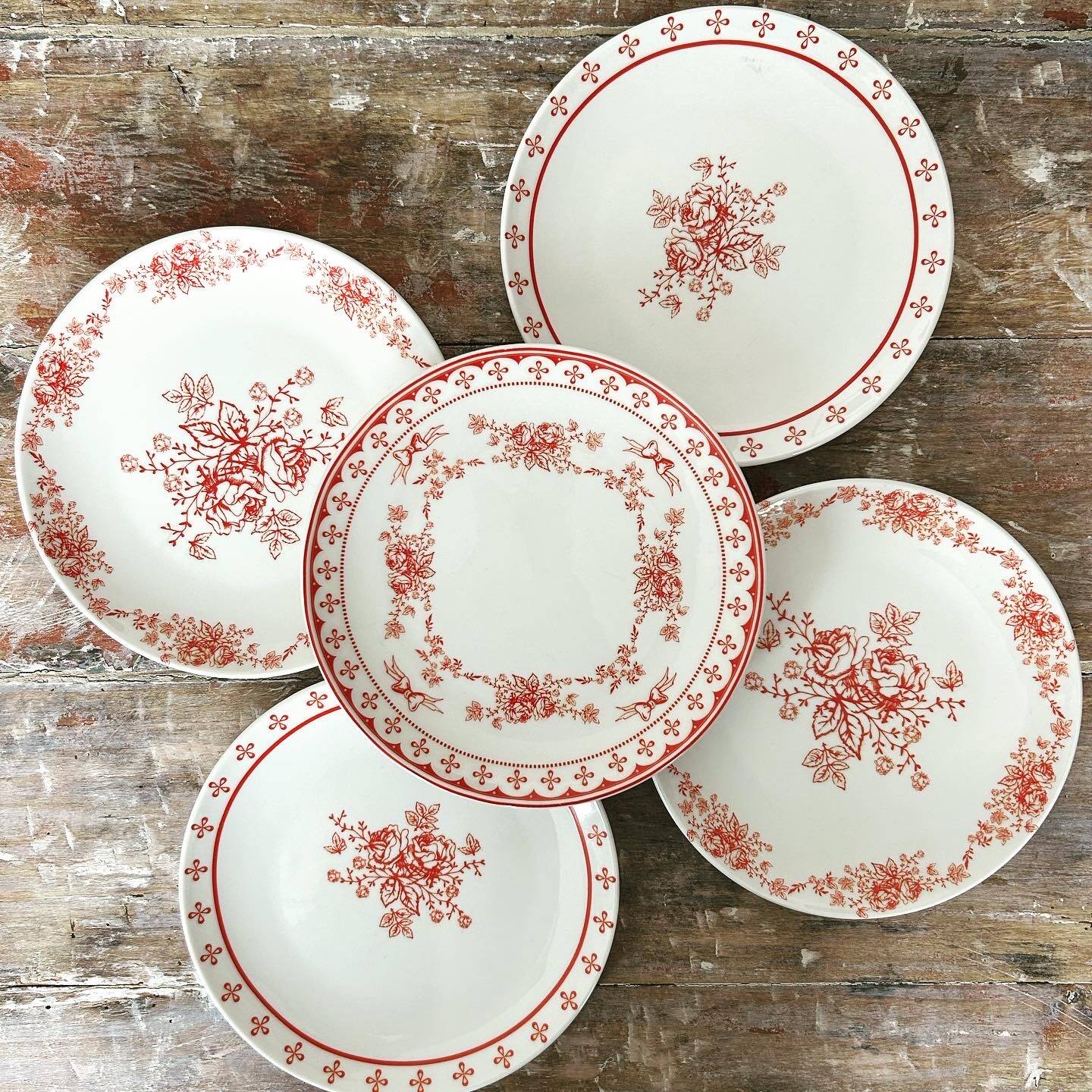 Royal Boch Vintage Dessert Plates