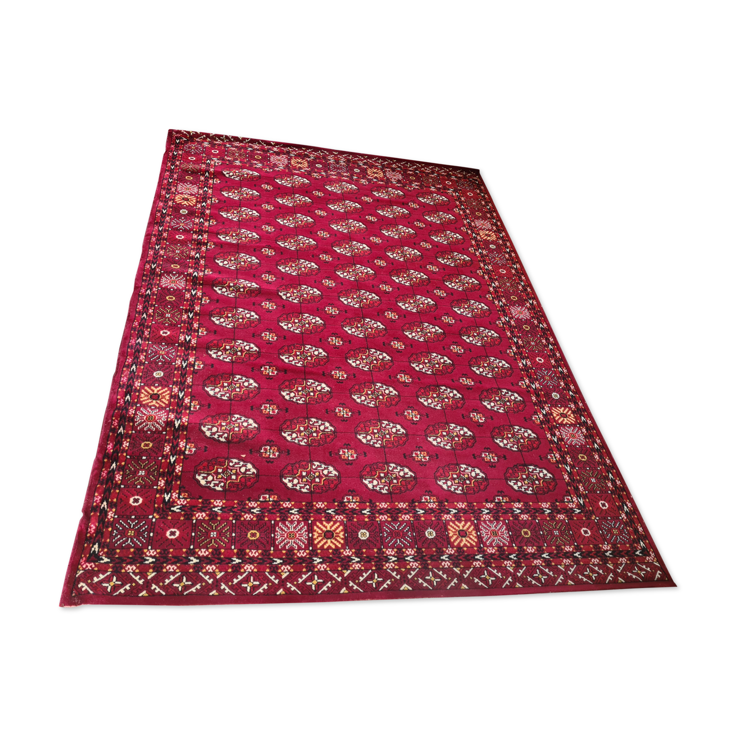 Patterned red carpet