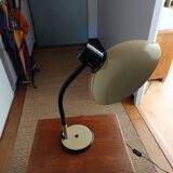 Aluminor metal desk lamp with large deflector
