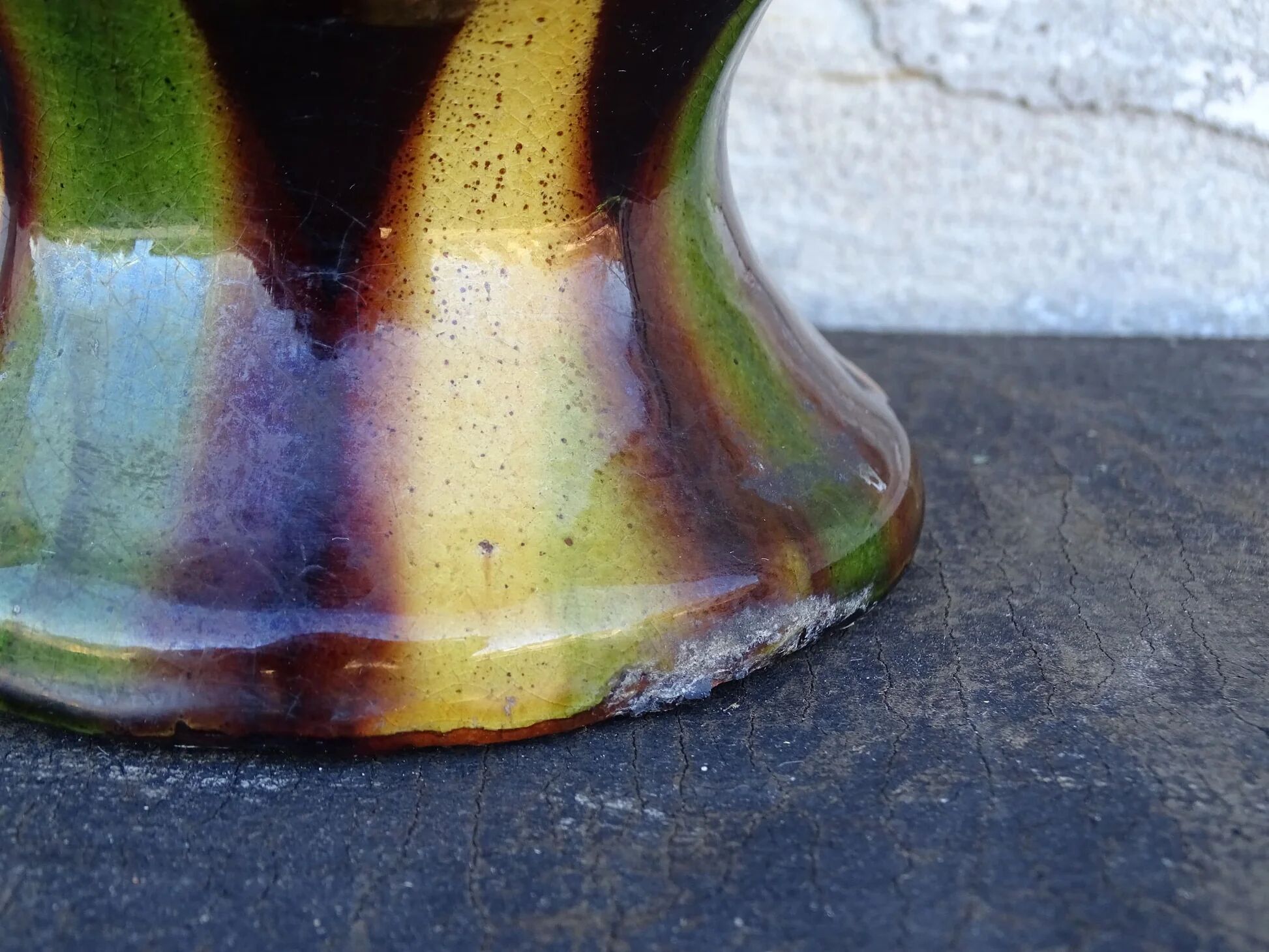 Pichet ou gargoulette ancienne française à glace verte et jaune