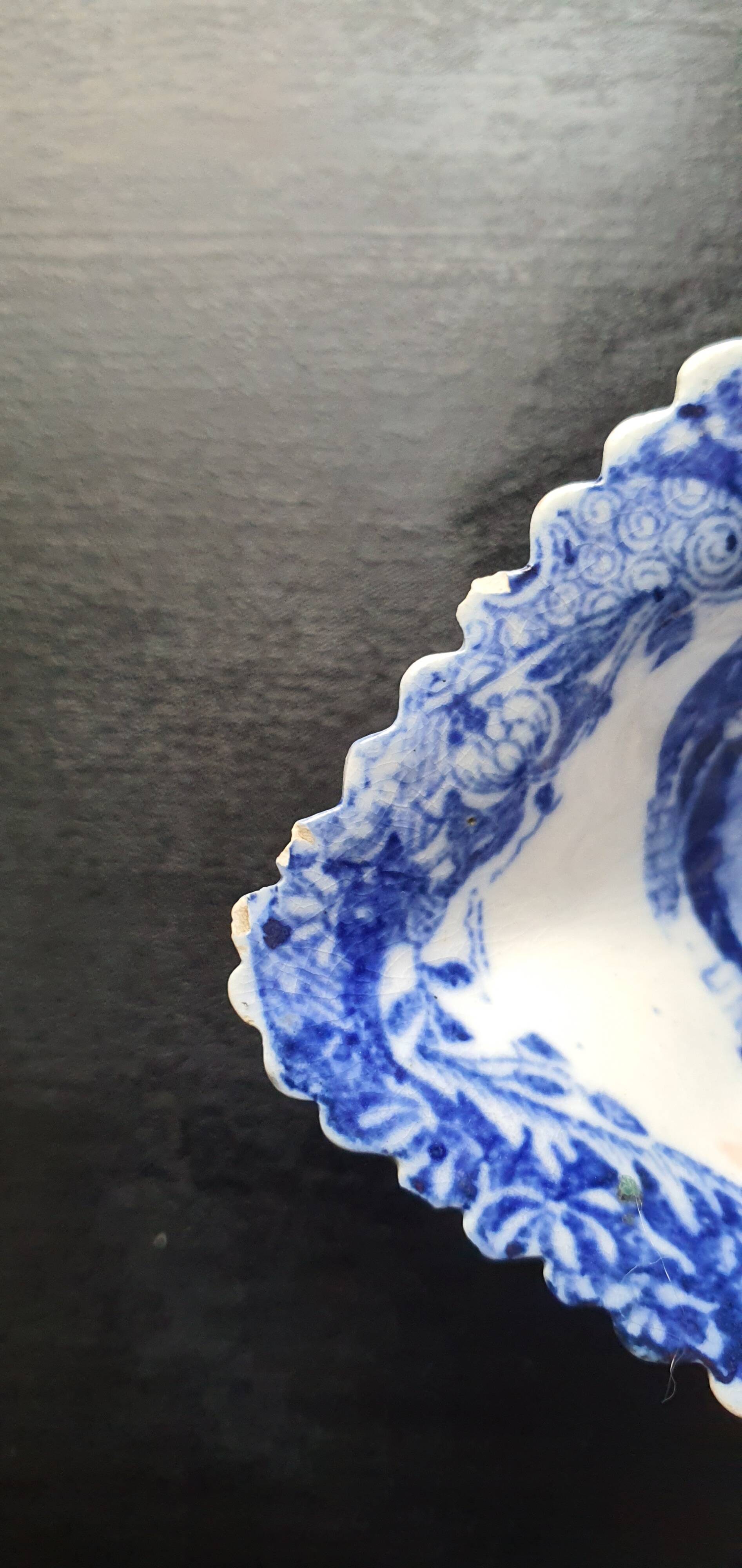 Copeland pickle dish in the shape of a leaf in blue earthenware.