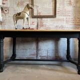 Farmhouse table