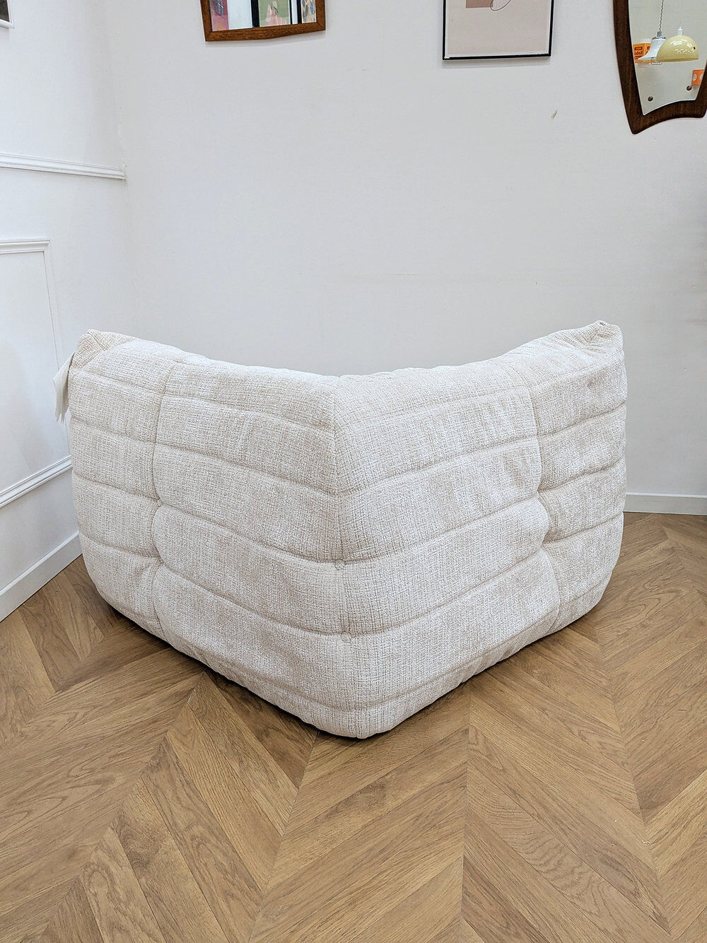 Togo angle en velours crème
