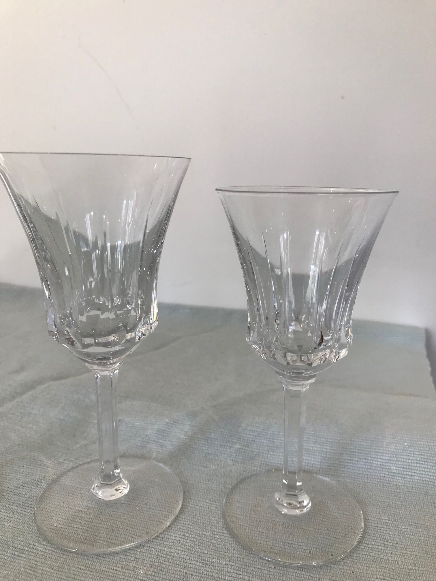 Service of 49 Val St Lambert glasses in cut crystal
