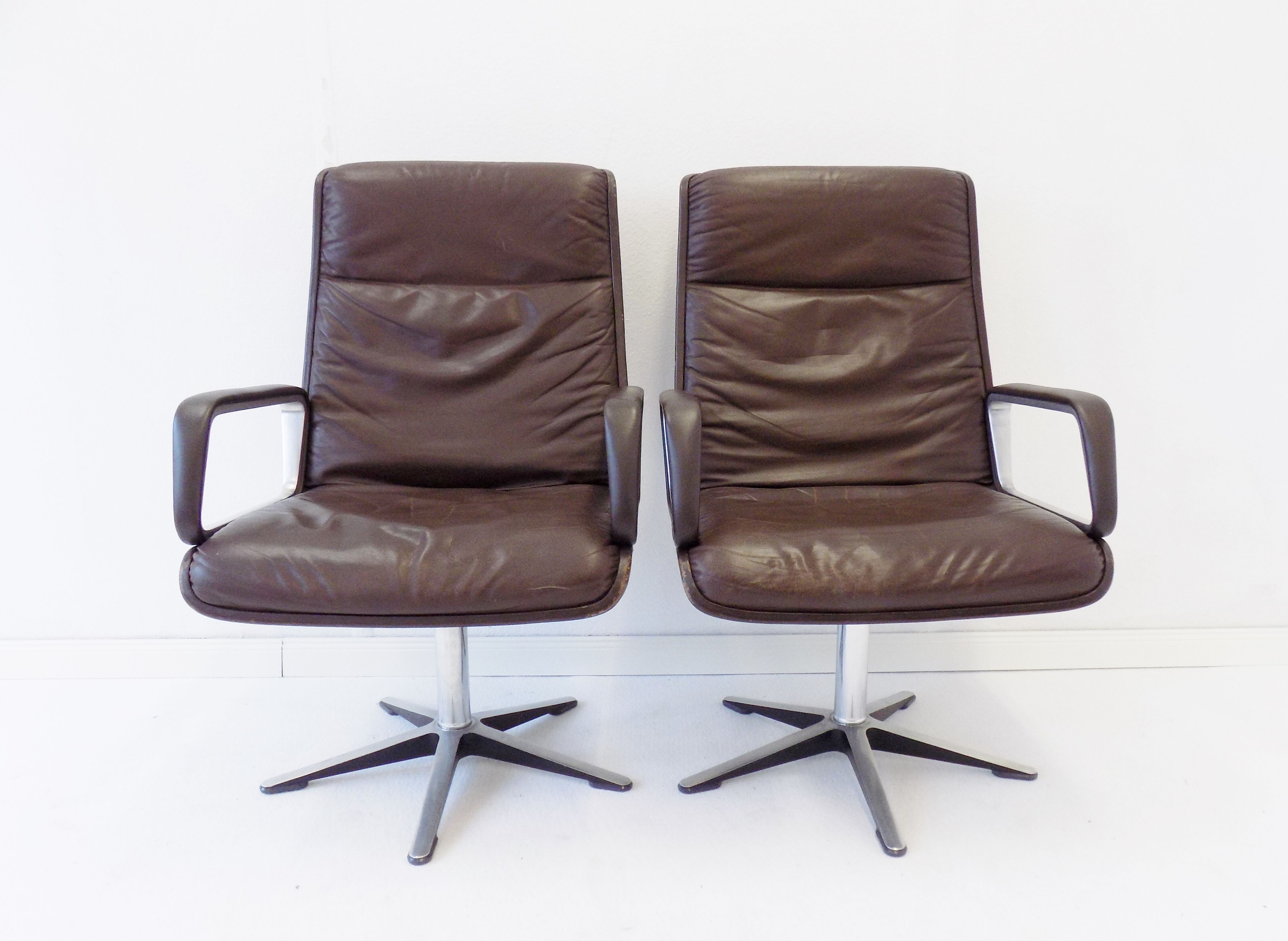 Wilkhahn Delta Highback set of 2 brown leather armchairs by Delta Design