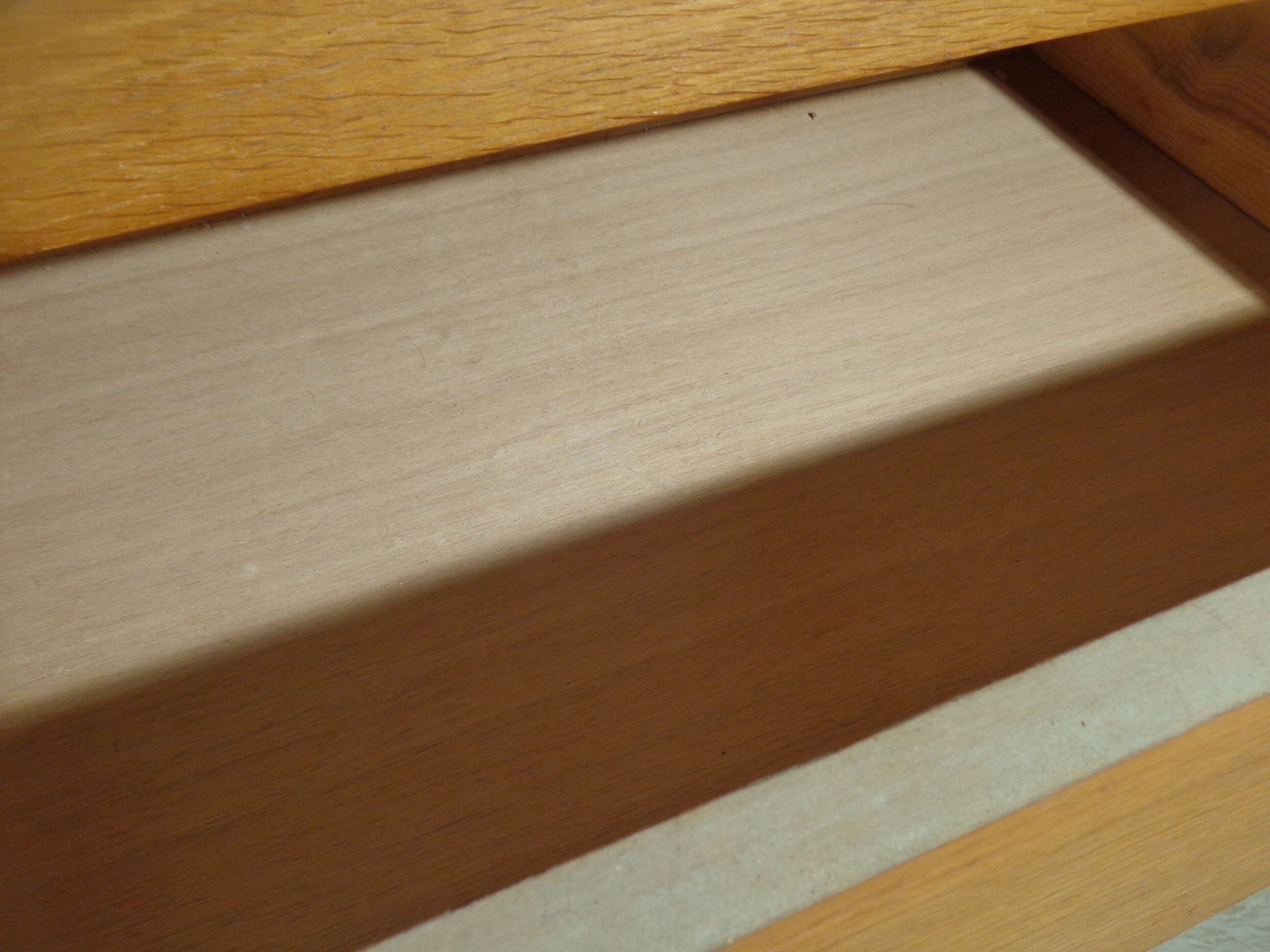 Chest of drawers vintage rag maker from the 60s light wood