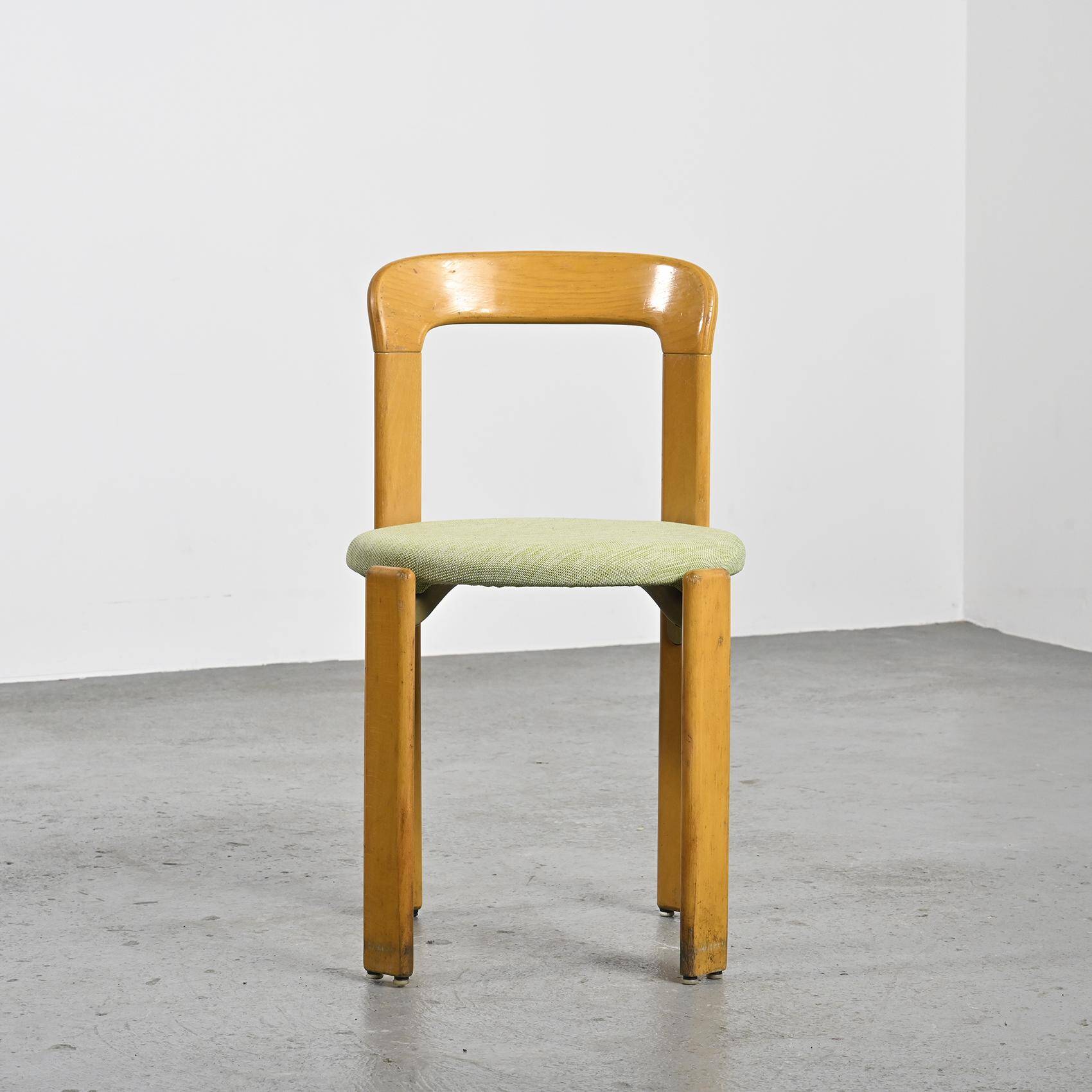 Suite de quatre chaises par Bruno Rey, 1971