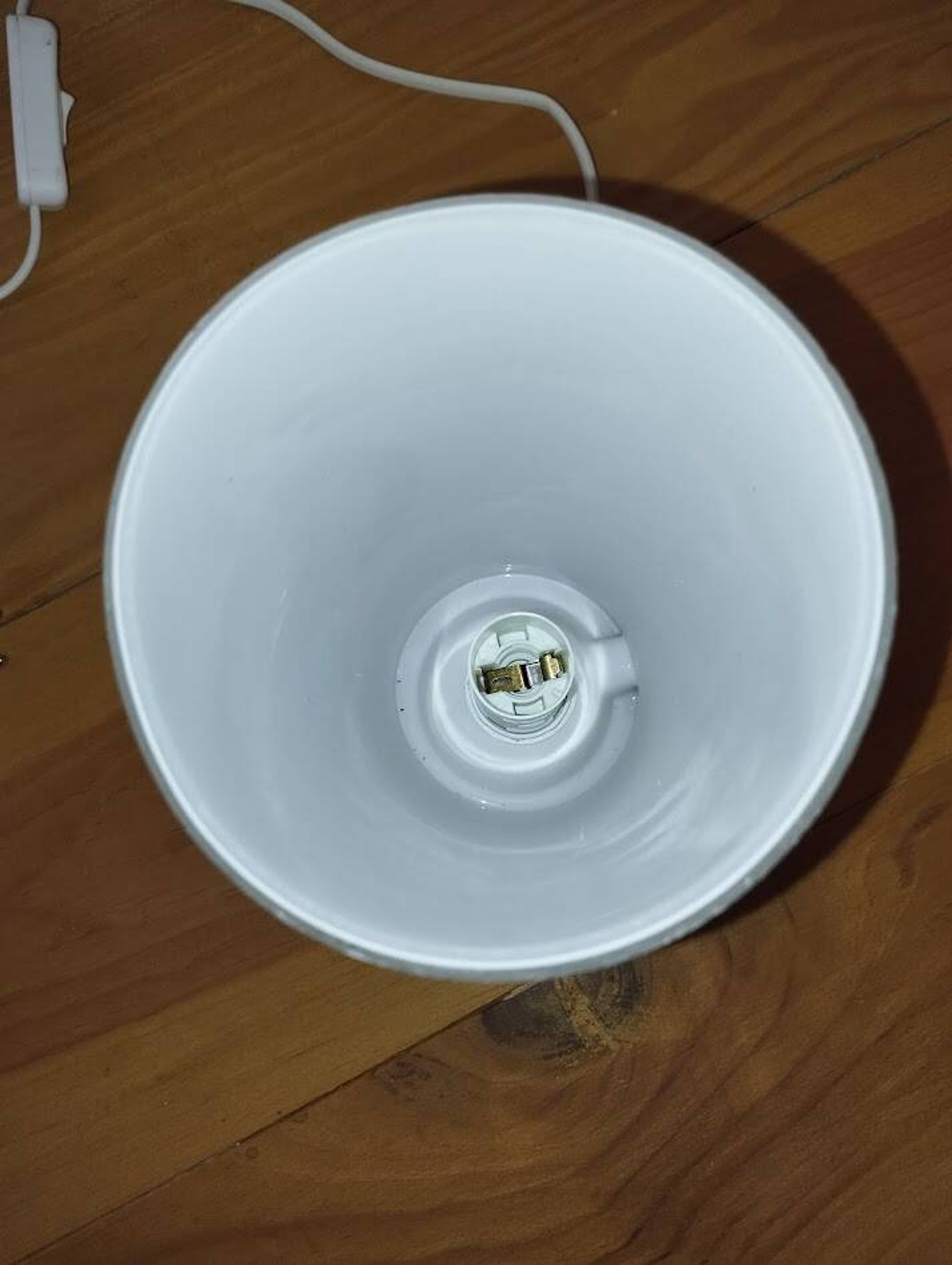 Lampe ikea gavik – blanche – design scandinave
