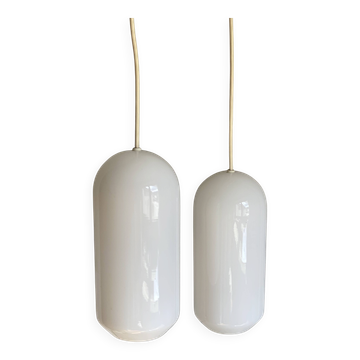 Paire de suspension opaline vintage 1970 forme cigare