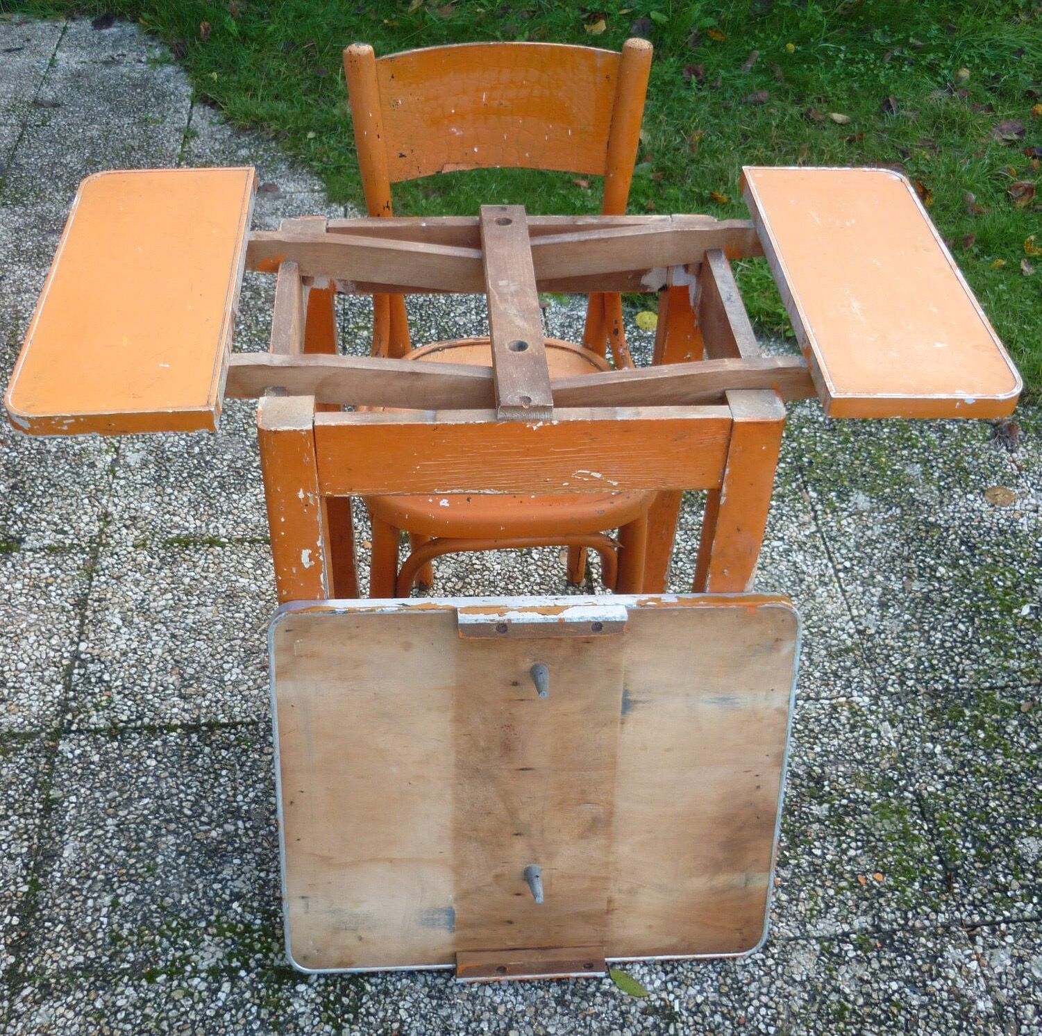 Table with extensions in wood and aluminum, ROC + 1 chair from the 50s