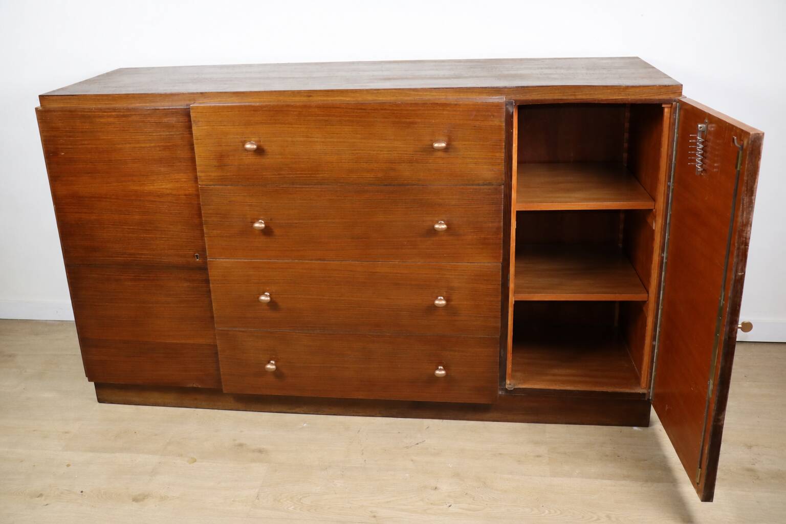 Art Deco Enfilade in Rosewood – 1940s/50s