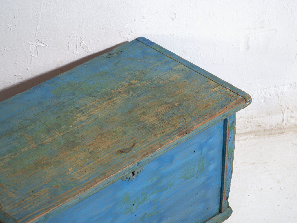 Antique chest painted blue in pine – Central Europe, around 1900