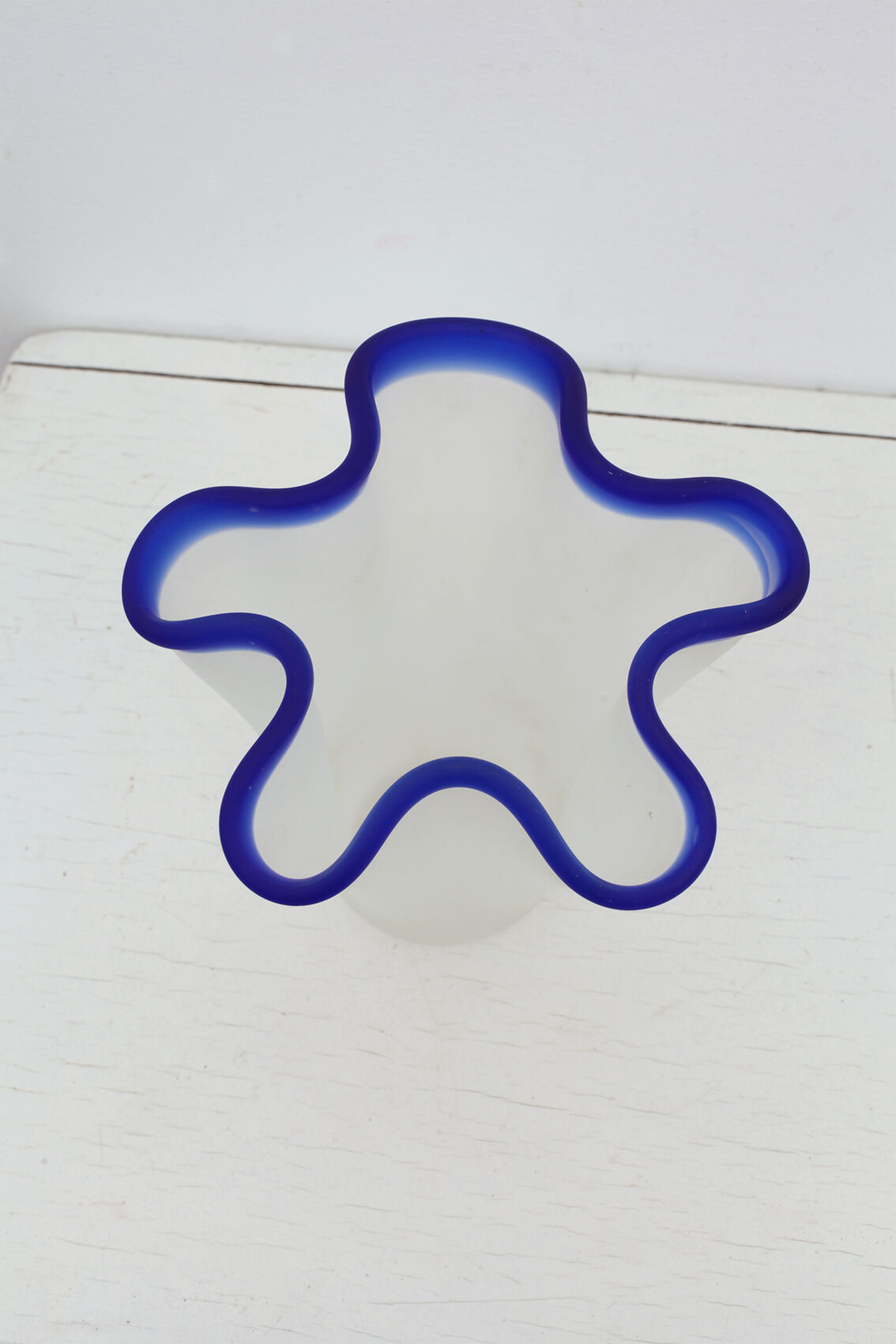 Vase handkerchief sandblasted glass blue edges