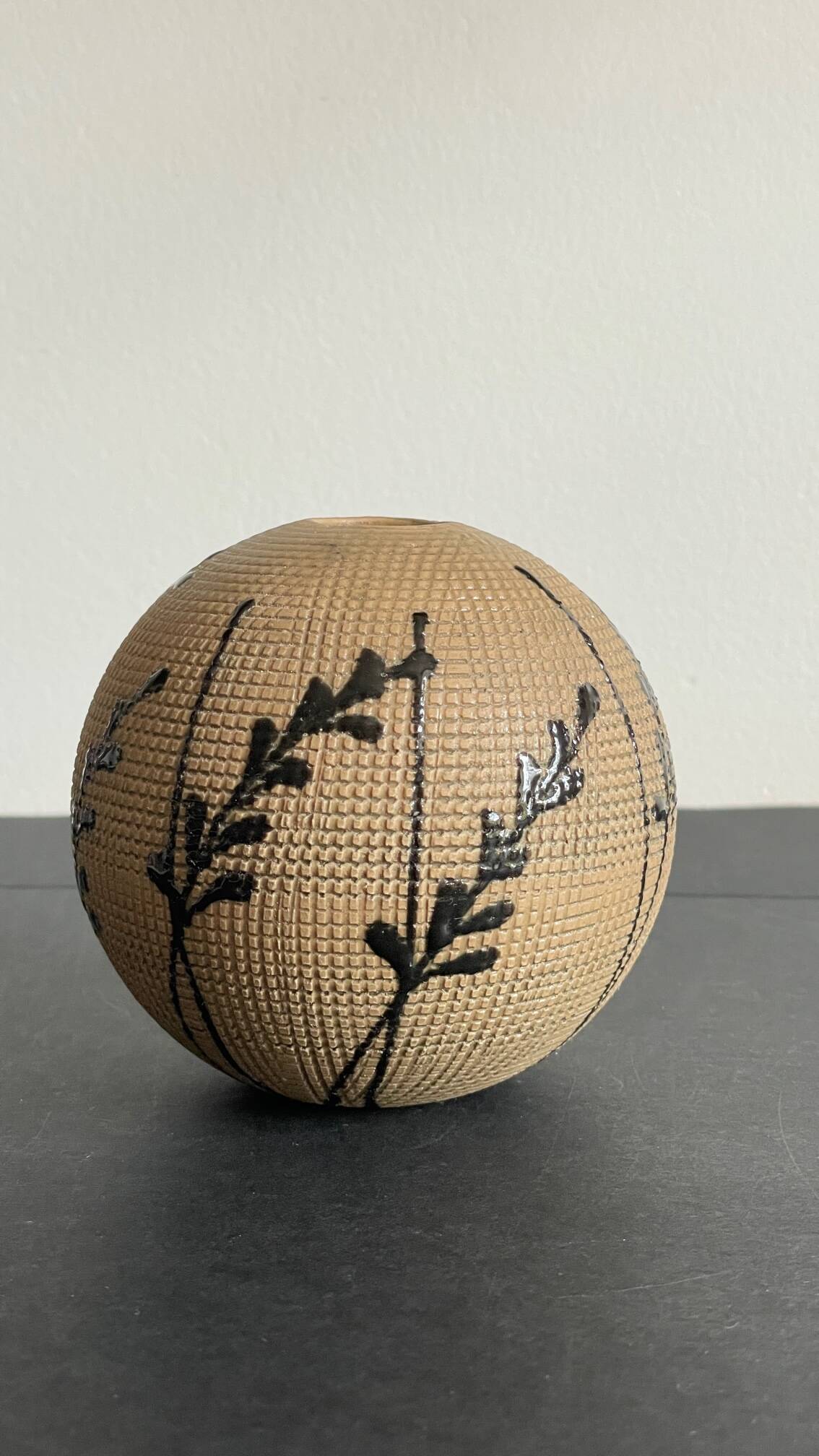 VASE Japanese artisanal inspiration