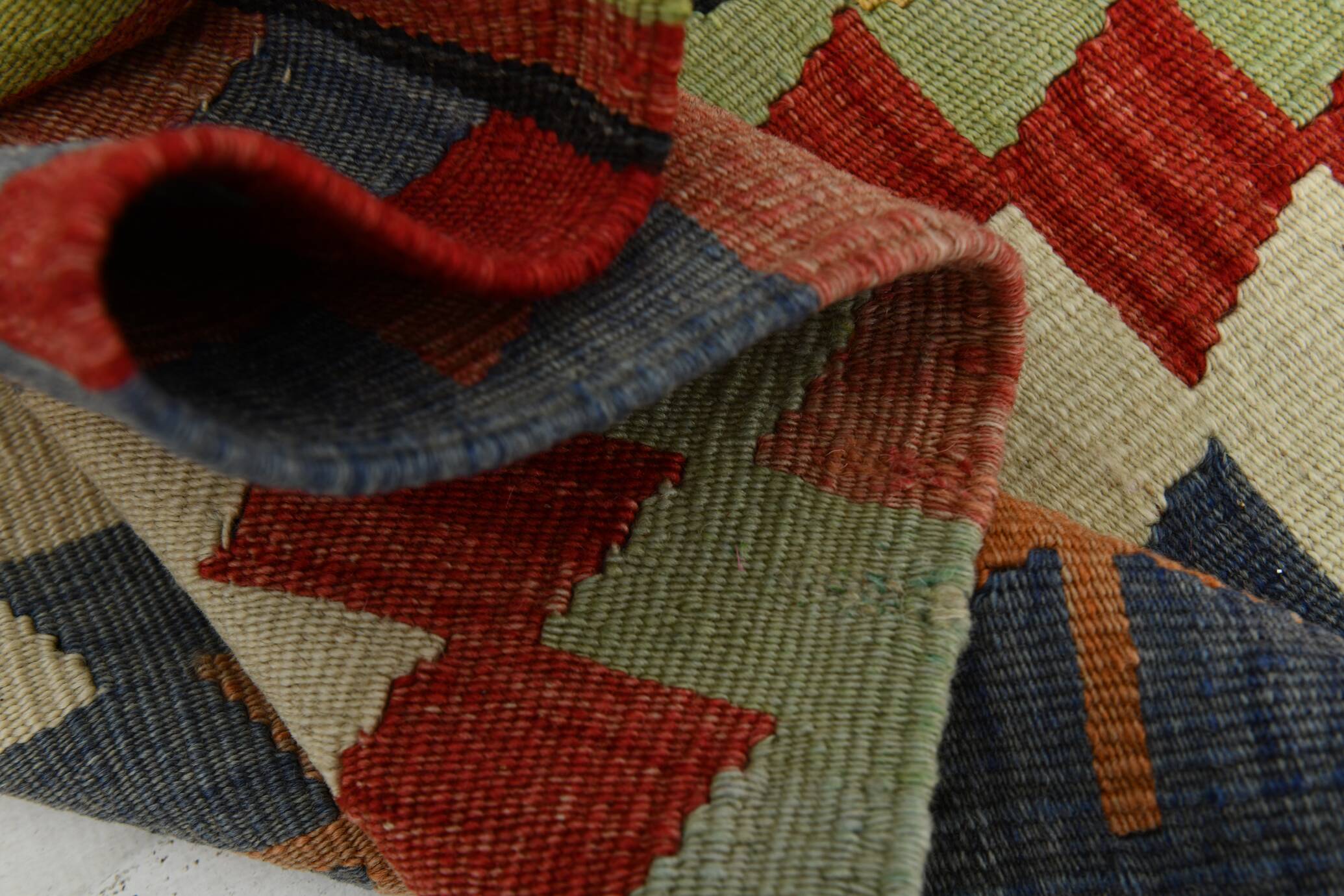 6x10 Green & Red Tribal Vintage Kilim Rug, 199x320Cm