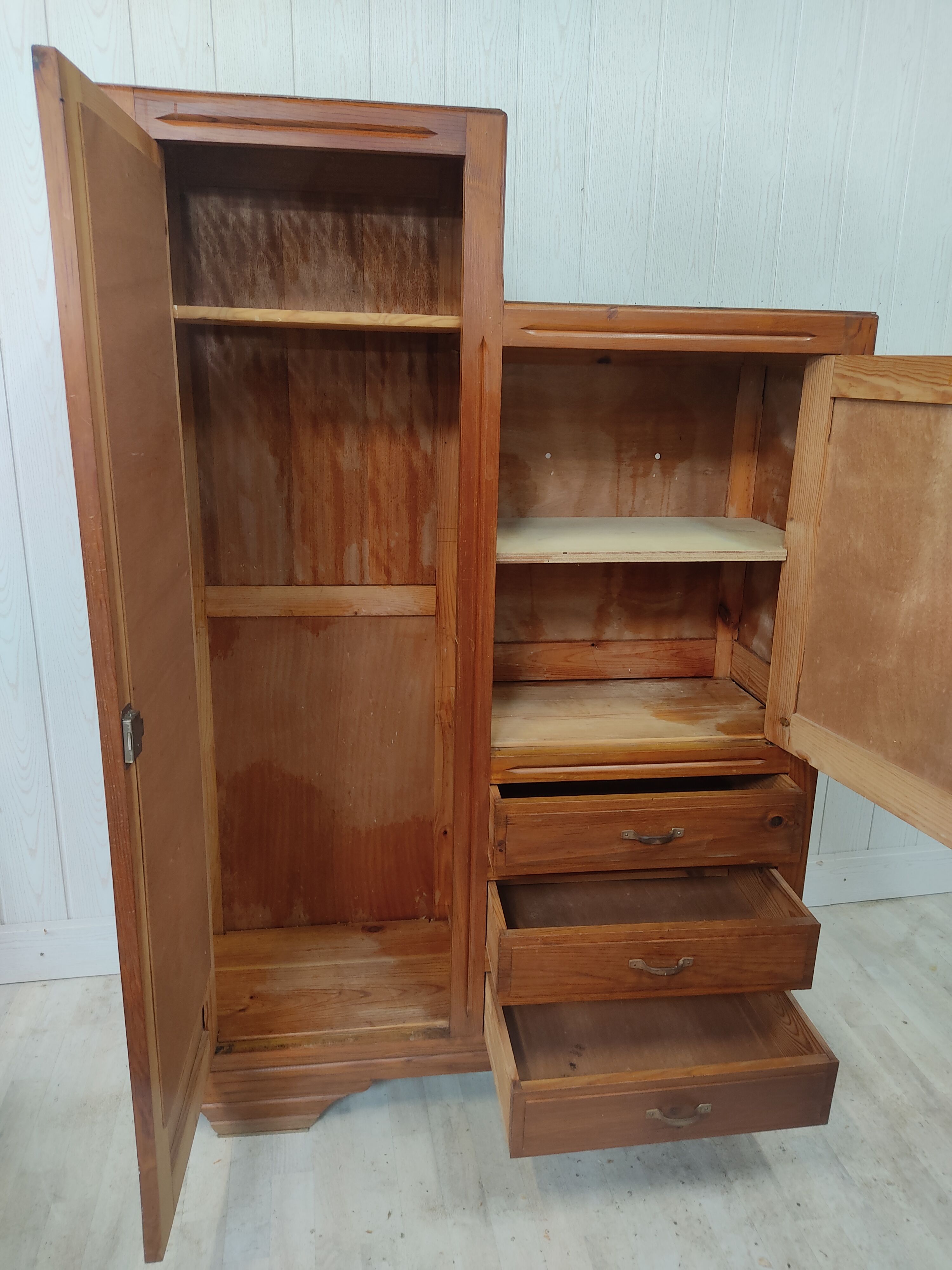 Vintage asymmetric cabinet