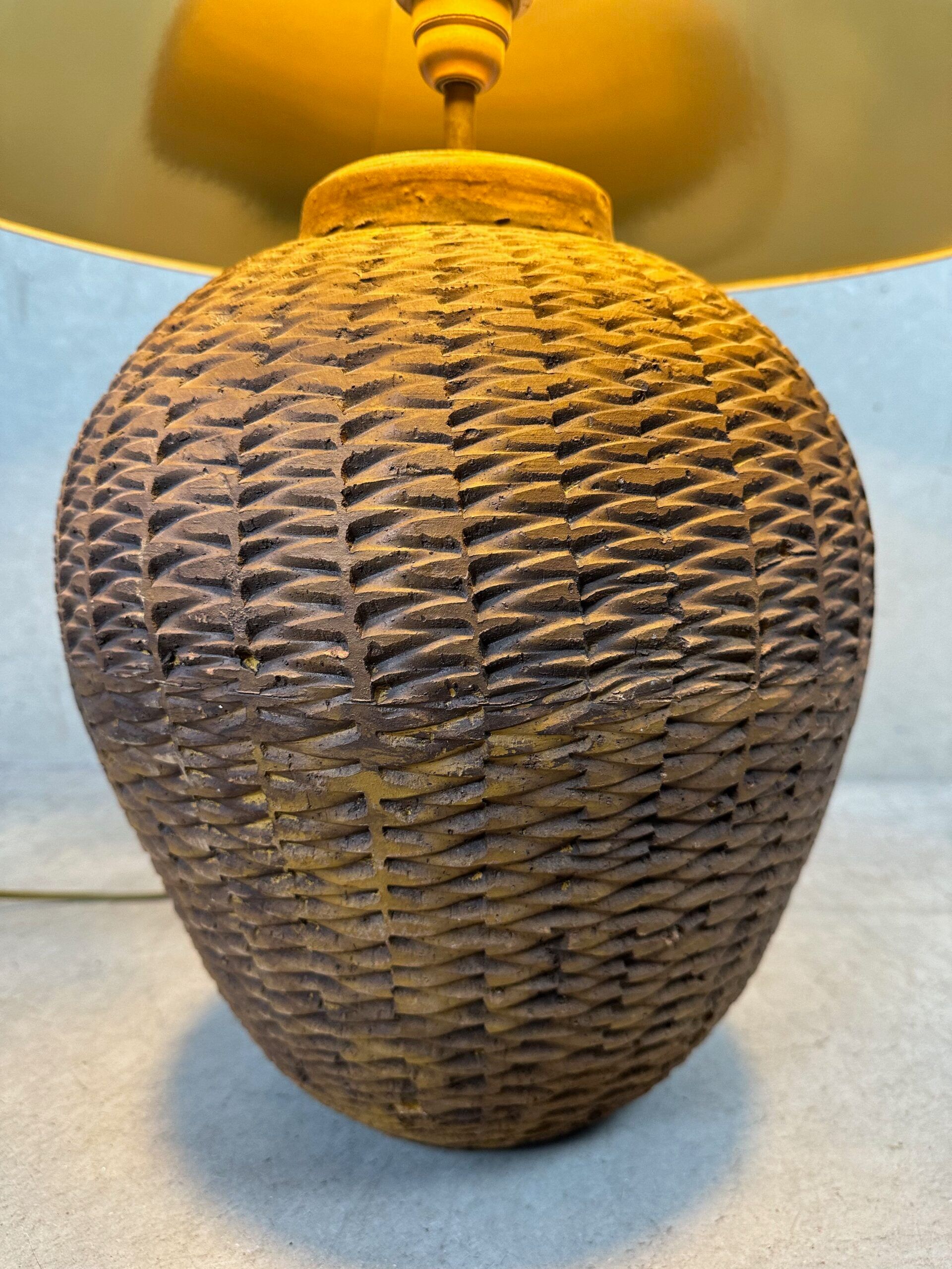 XL wabi sabi table lamp – Terracotta