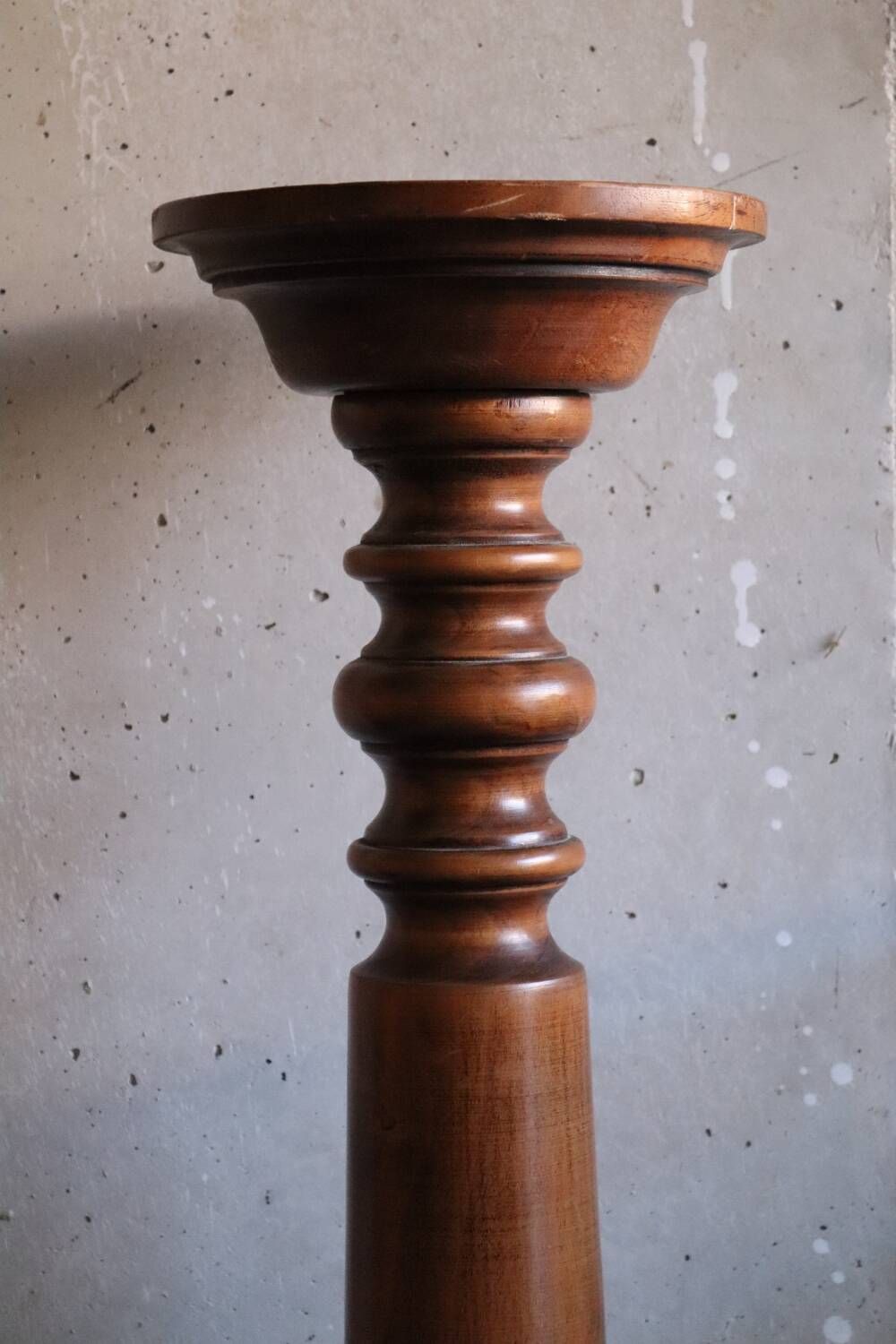 Vintage turned wooden column selette pedestal