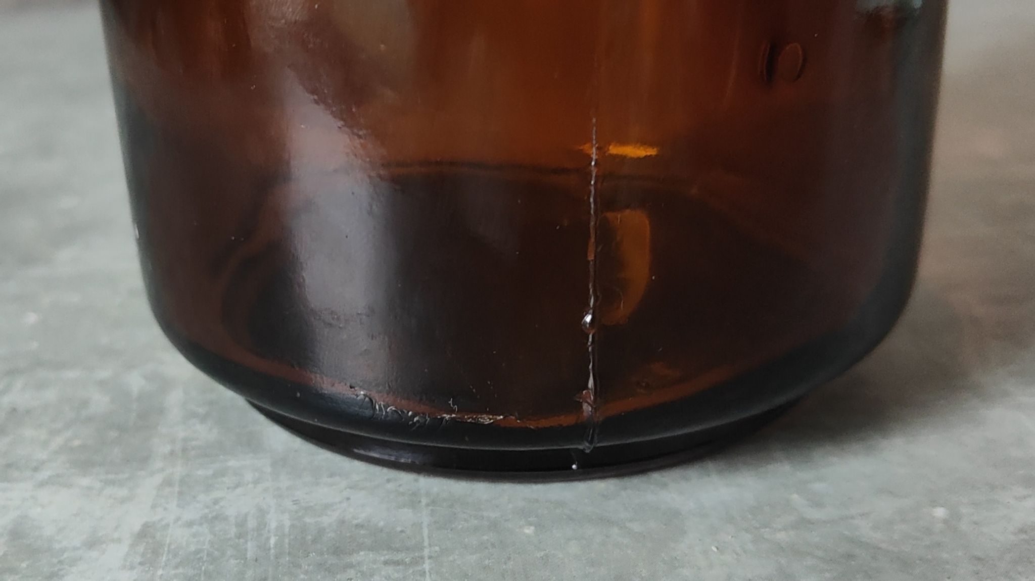 Bouteille verre ambré