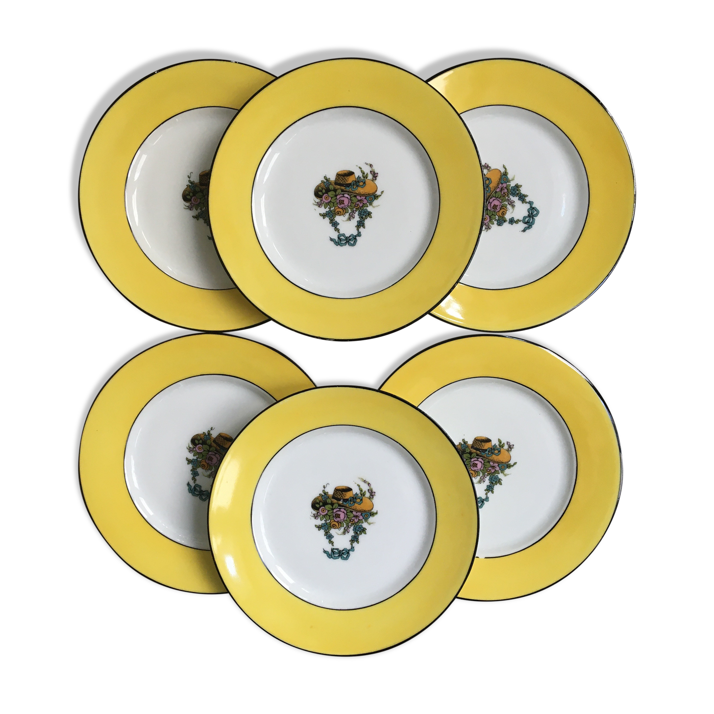 set of 6 porcelain plates "Chapeau and garlands flowers"