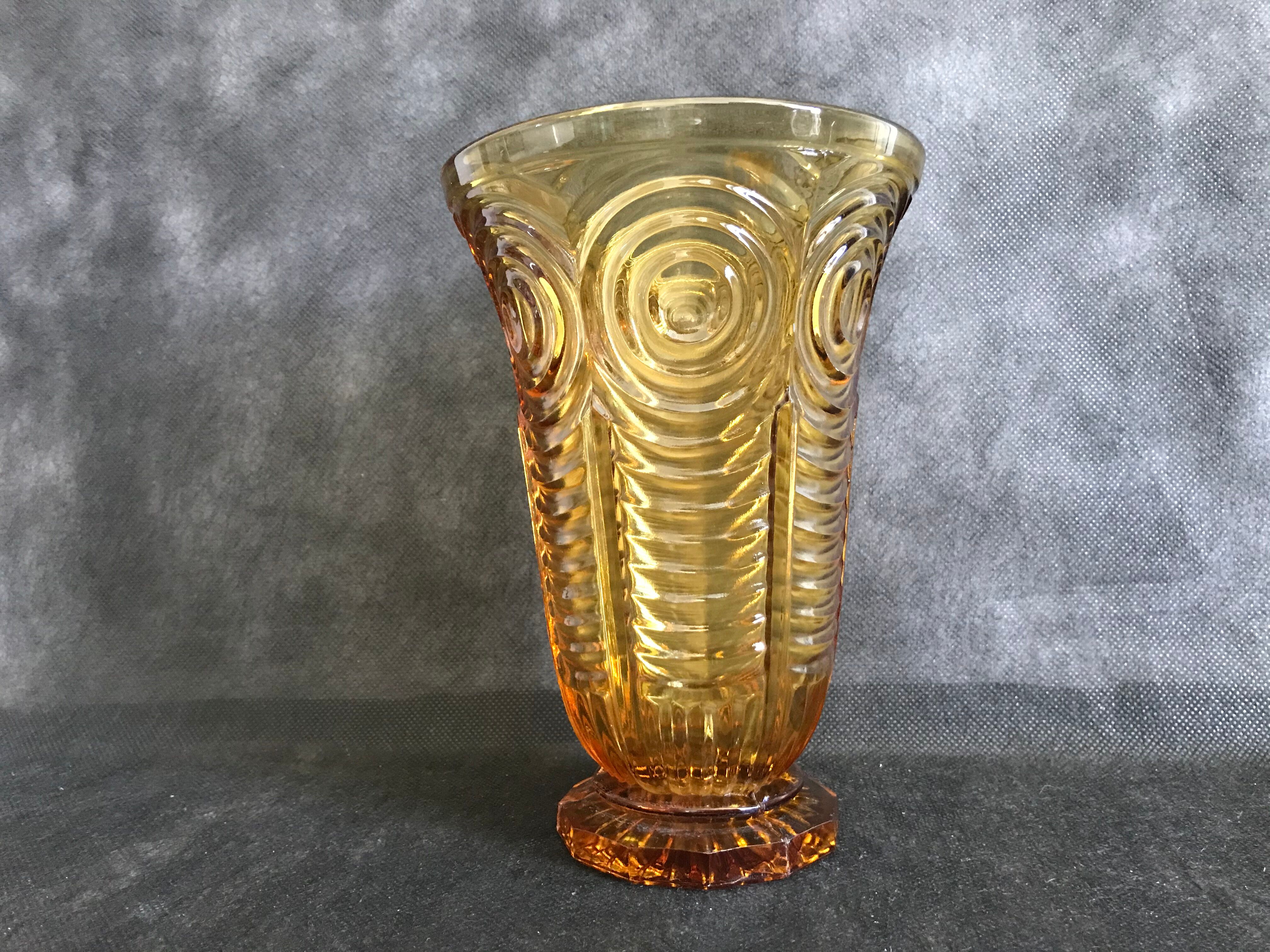 2 moulded pressed glass vases