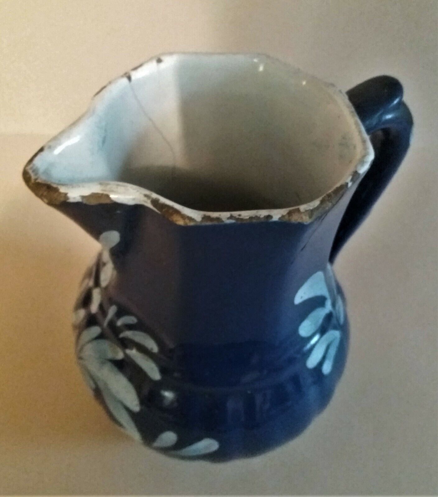 East earthenware pitcher covered blue XIXth