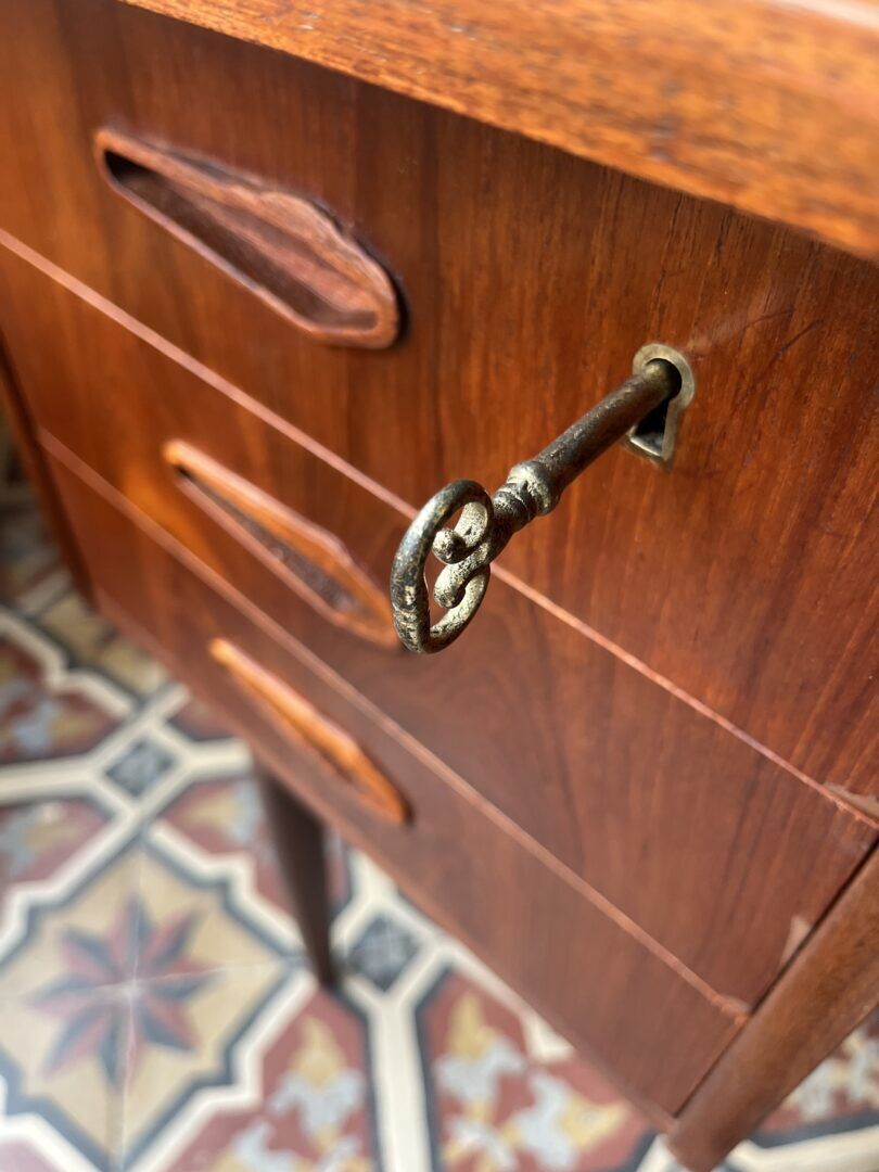 Danish kidney shaped desk