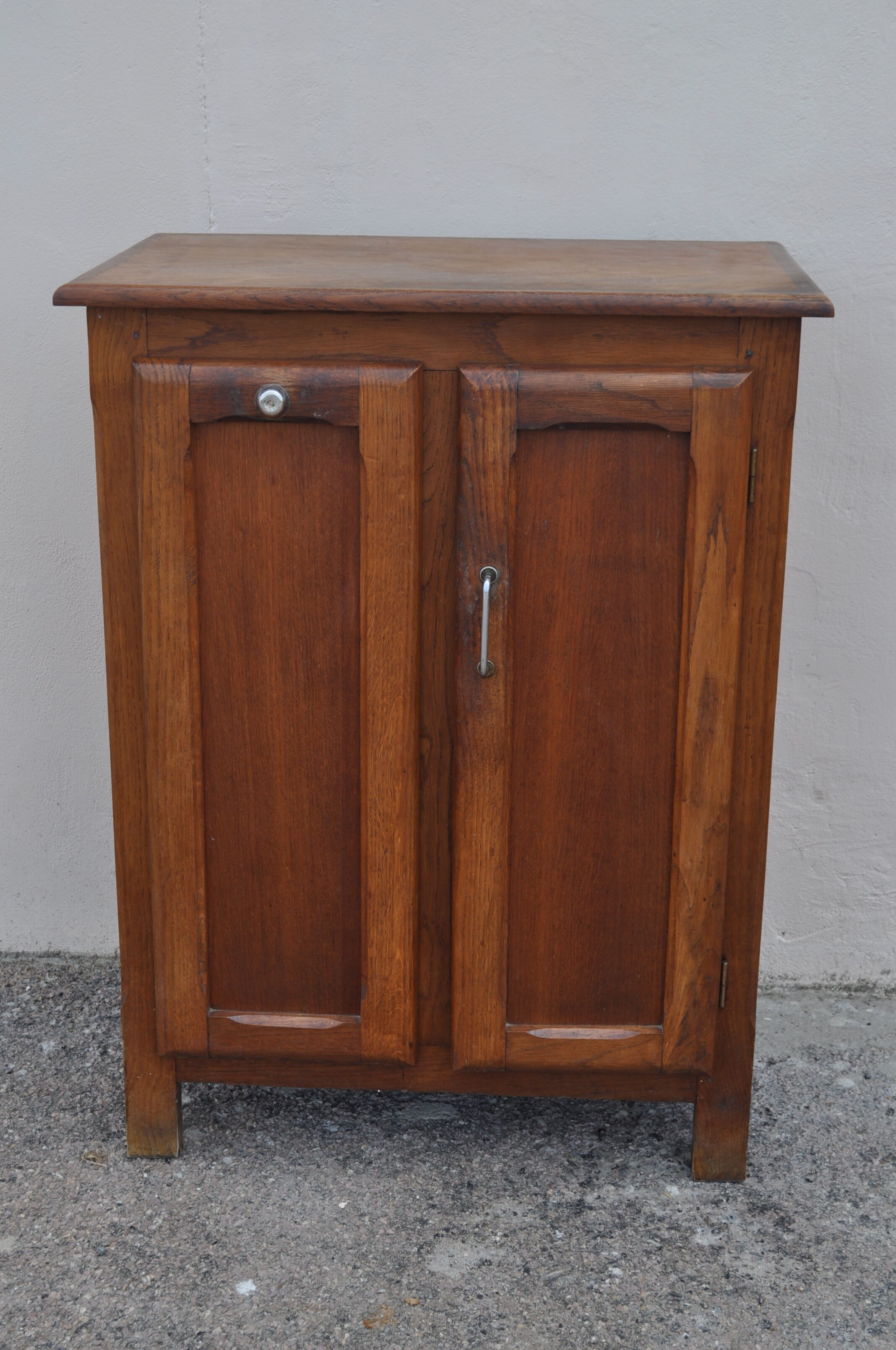 Small Mado furniture.