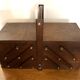 Travailleuse de table vintage