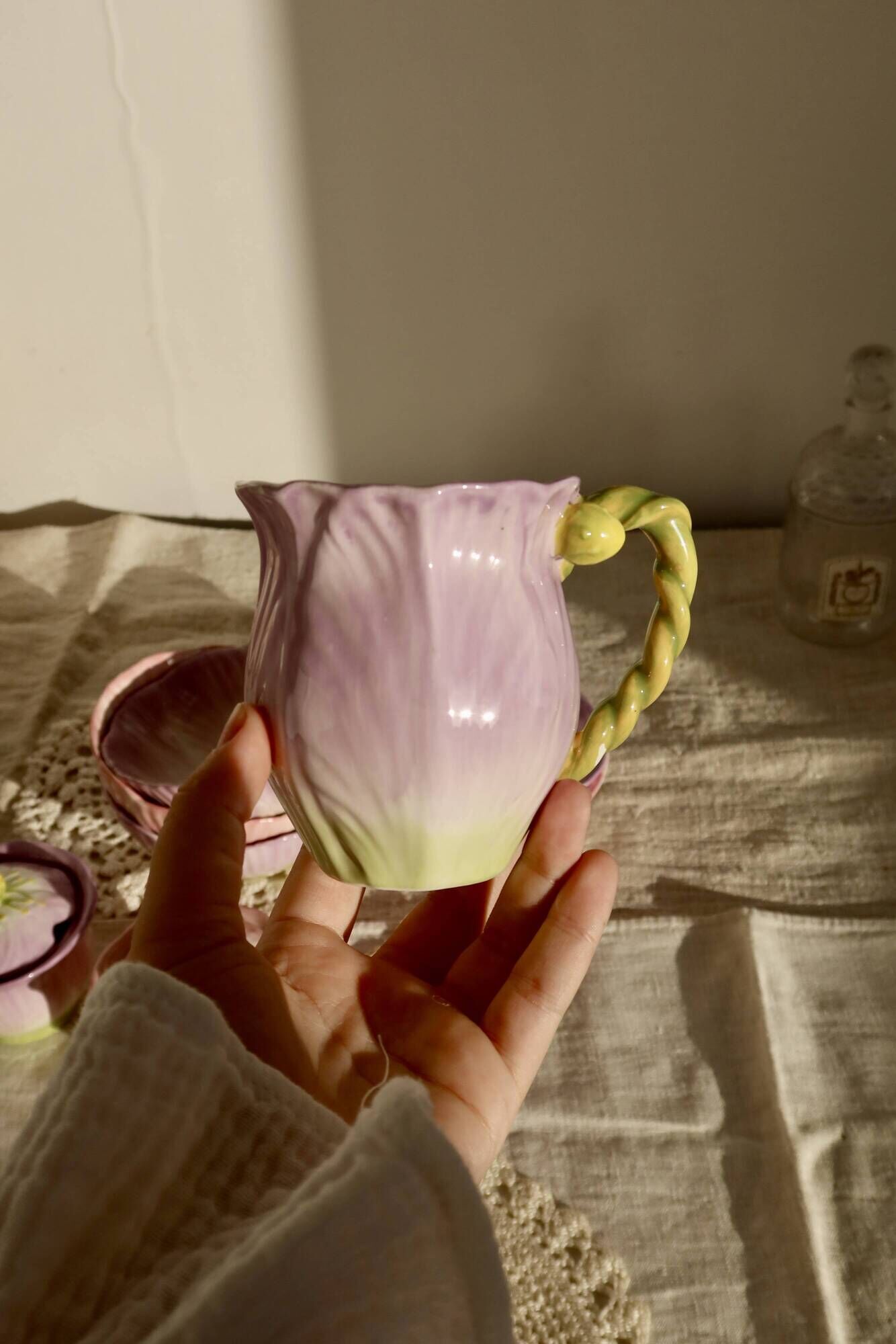 Vintage pink and mauve floral slip tea set - 8 pieces - Cottage core