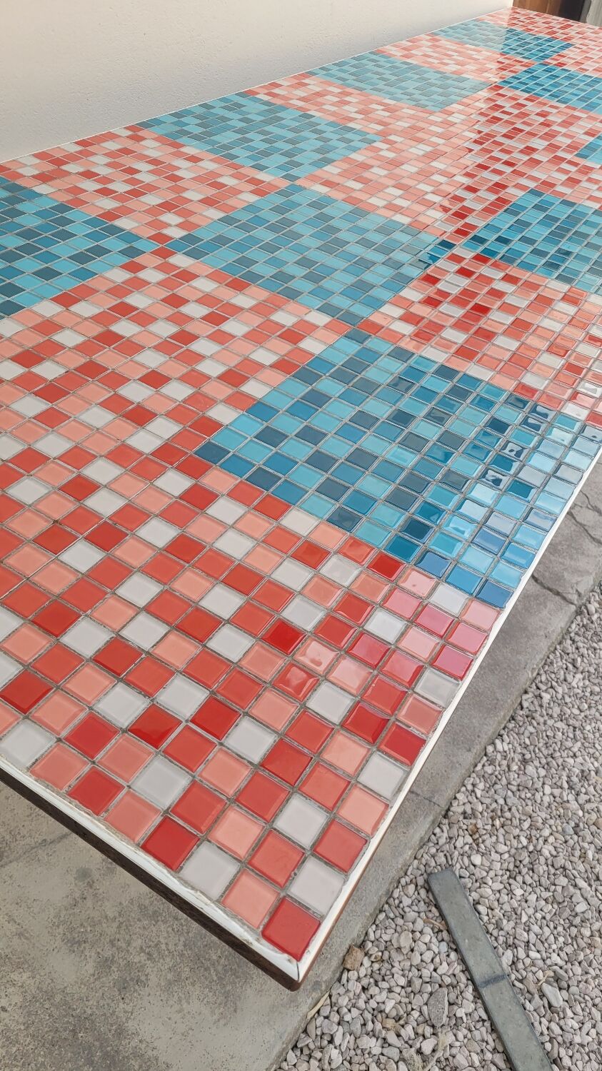 Old farmhouse table with mosaic top and tapered legs - 2m64