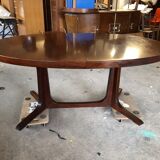 Extendable table in teak Baumann