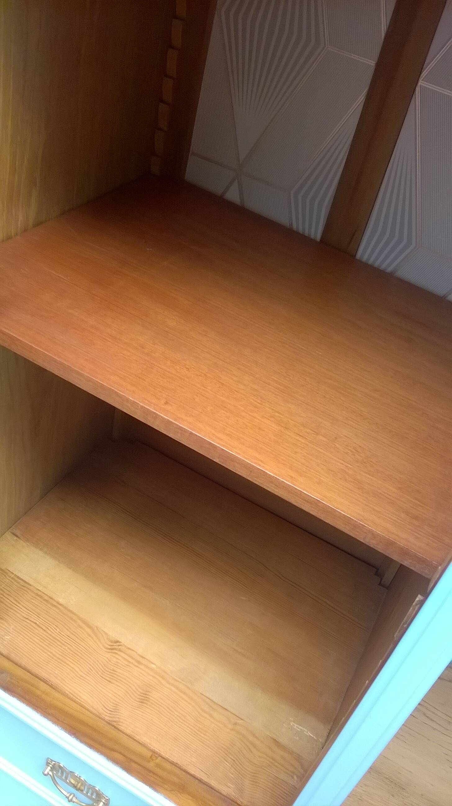 Parisian hotel wardrobe from the 1930s