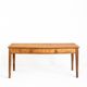 Table de ferme avec deux grands tiroirs. Bois de chêne. France, années 40-50